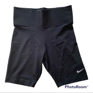 NWT nike black bike shorts sz small